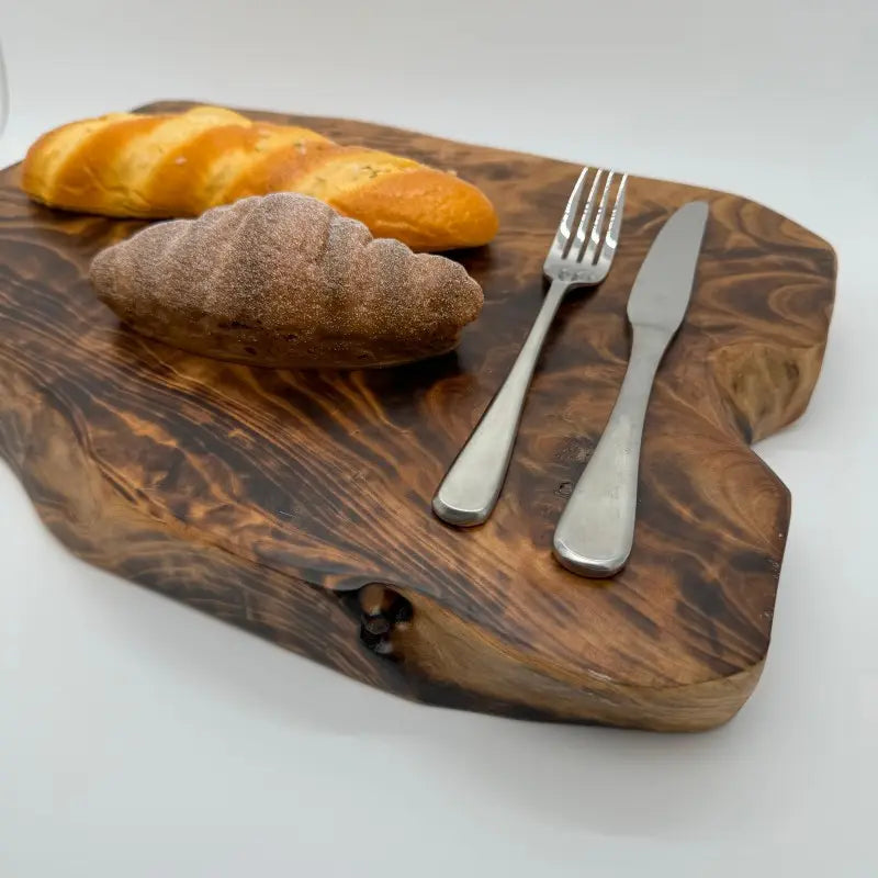 Lenz Fichte Burned Wood Cutting Board